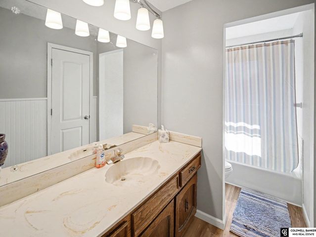 8201 South Street, Lincoln, NE 68506