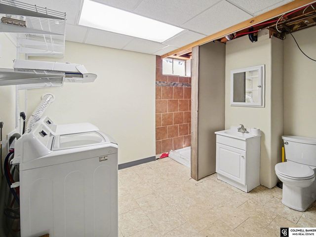 8201 South Street, Lincoln, NE 68506