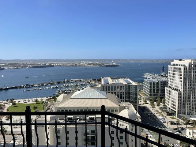700 W Harbor 2501, San Diego, CA 92101