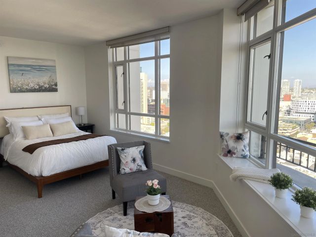 700 W Harbor 2501, San Diego, CA 92101