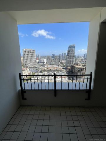 700 W Harbor 2501, San Diego, CA 92101
