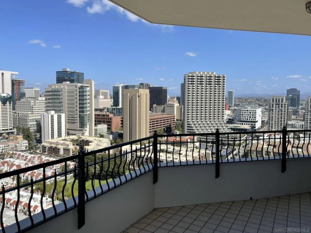 700 W Harbor 2501, San Diego, CA 92101