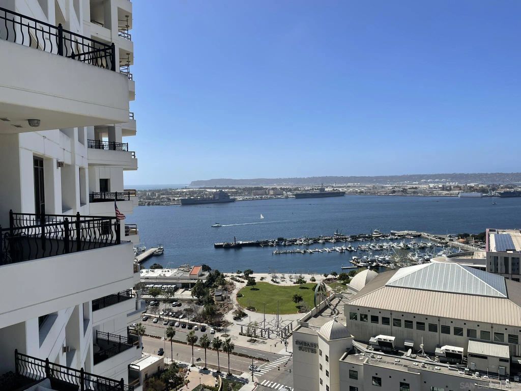 700 W Harbor 2501, San Diego, CA 92101