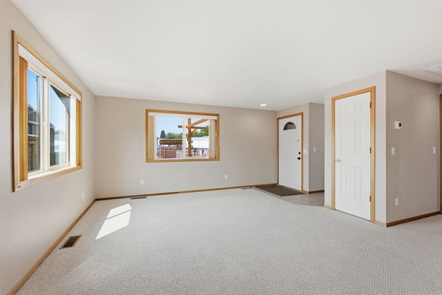16210 E Rich Ave, Spokane Valley, WA 99216