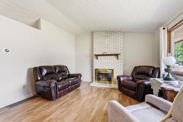 16210 E Rich Ave, Spokane Valley, WA 99216