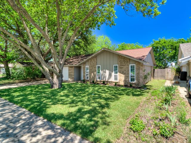 647 Price Drive, Lewisville, TX 75067