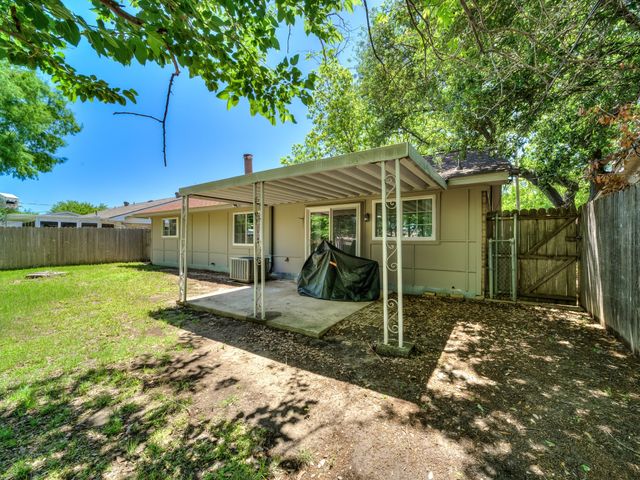 647 Price Drive, Lewisville, TX 75067