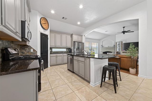 8542 Lighthouse Lake Lane, Humble, TX 77346