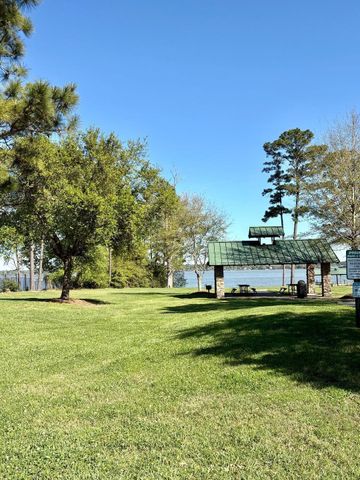 8542 Lighthouse Lake Lane, Humble, TX 77346