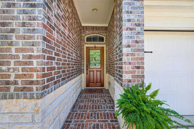 8542 Lighthouse Lake Lane, Humble, TX 77346