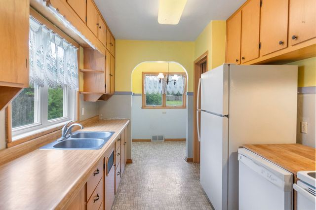 3310 Rownd Street, Cedar Falls, IA 50613