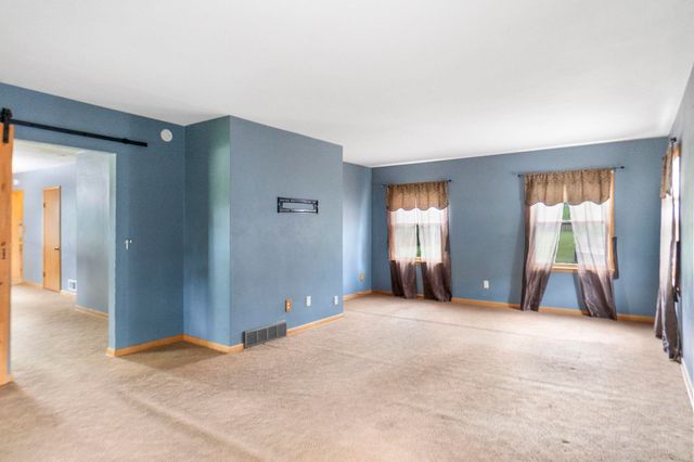 3310 Rownd Street, Cedar Falls, IA 50613