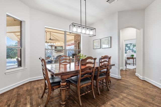 720 Harlequin Drive, Mckinney, TX 75072