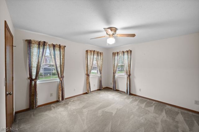 606 51st Street, Vienna, WV 26105