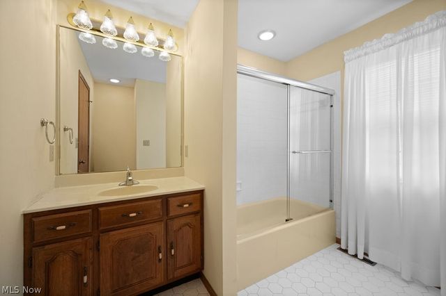 606 51st Street, Vienna, WV 26105