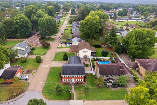 606 51st Street, Vienna, WV 26105