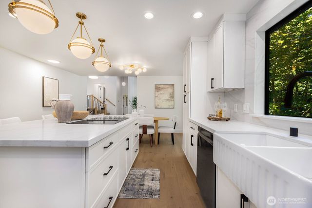 4529 153rd Ave SE, Bellevue, WA 98006