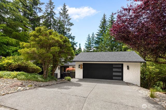 4529 153rd Ave SE, Bellevue, WA 98006