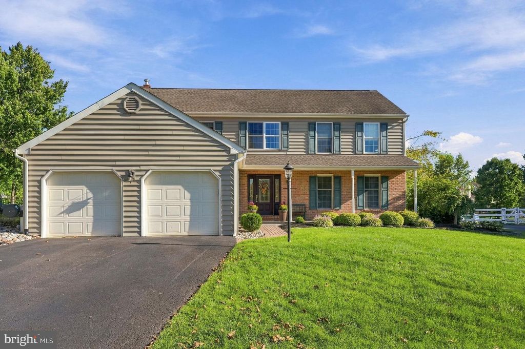 39 SARATOGA LN, HARLEYSVILLE, PA 19438 — exterior