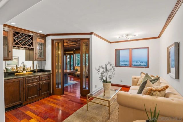 3235 Harbor View Dr, San Diego, CA 92106