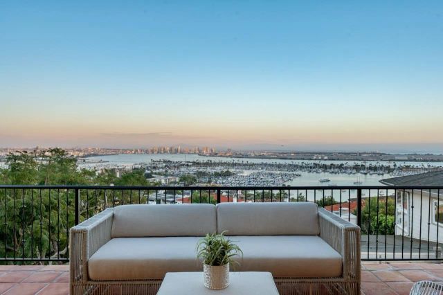 3235 Harbor View Dr, San Diego, CA 92106
