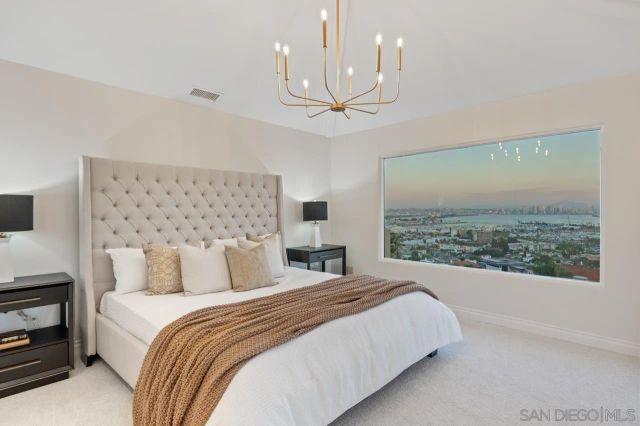 3235 Harbor View Dr, San Diego, CA 92106