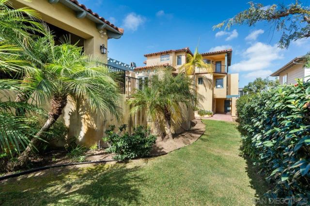 3235 Harbor View Dr, San Diego, CA 92106