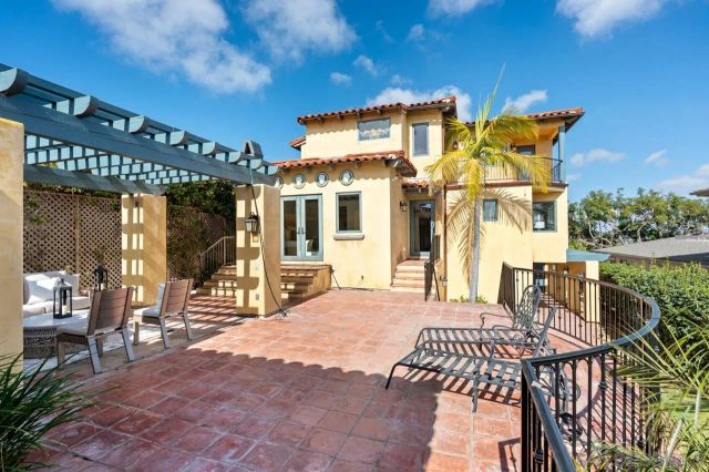 3235 Harbor View Dr, San Diego, CA 92106