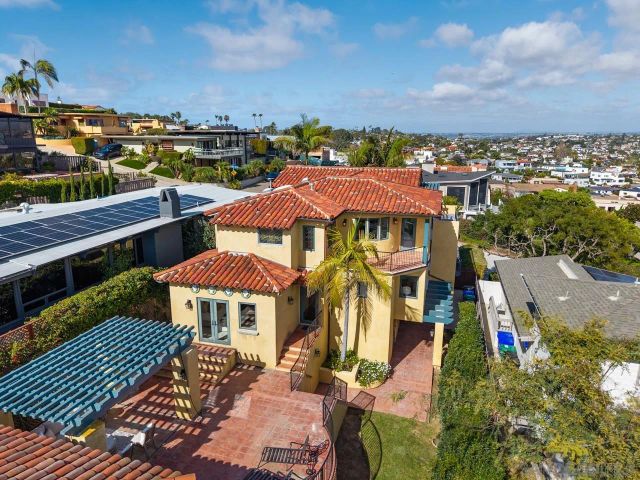 3235 Harbor View Dr, San Diego, CA 92106