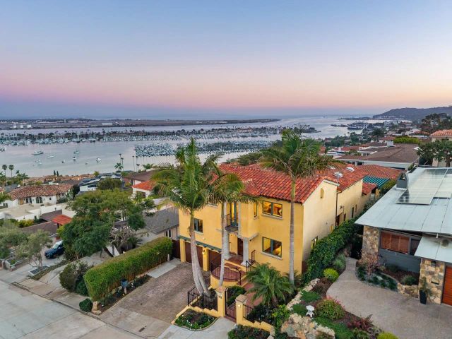 3235 Harbor View Dr, San Diego, CA 92106