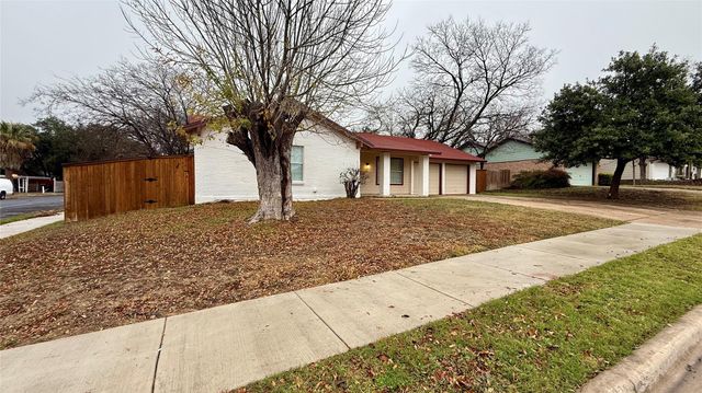 9837 Childress DR, Austin, TX 78753