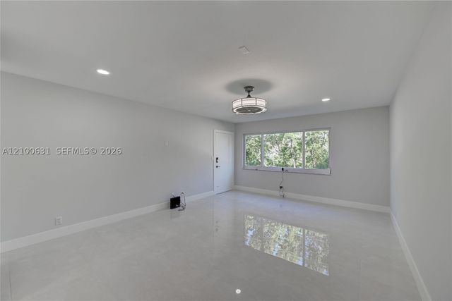 505 NE 20th Ave 211, Deerfield Beach, FL 33441