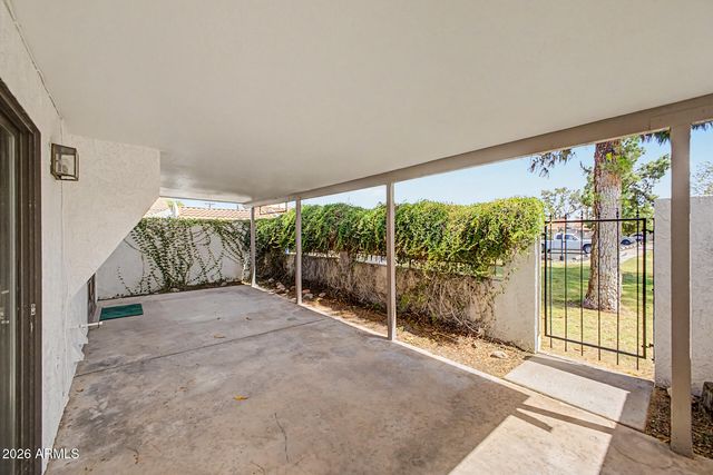 6555 N MARYLAND Circle, Phoenix, AZ 85013