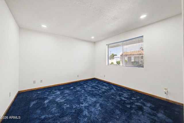 6555 N MARYLAND Circle, Phoenix, AZ 85013