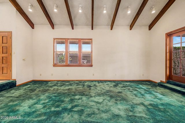 6555 N MARYLAND Circle, Phoenix, AZ 85013