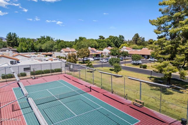 6555 N MARYLAND Circle, Phoenix, AZ 85013