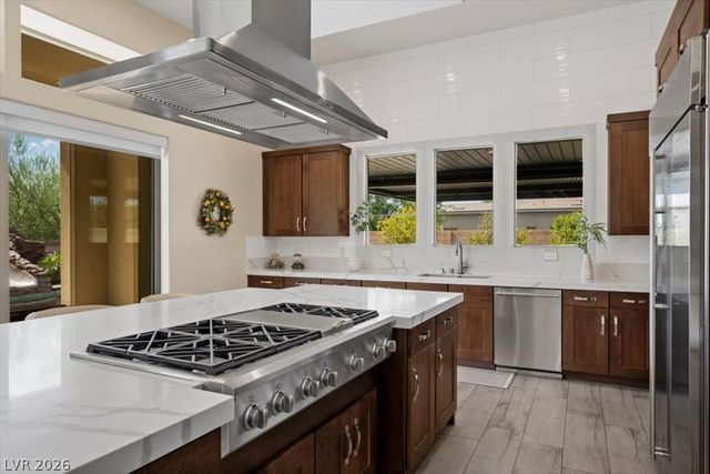 8345 Mojave Creek Court, Las Vegas, NV 89113