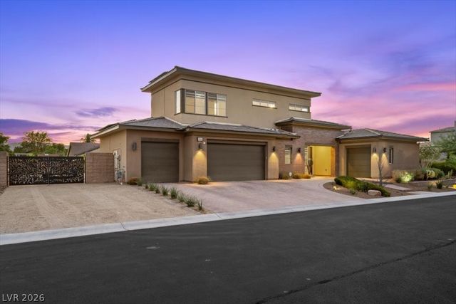 8345 Mojave Creek Court, Las Vegas, NV 89113