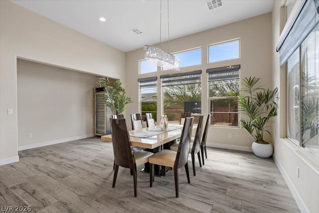 8345 Mojave Creek Court, Las Vegas, NV 89113