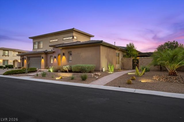 8345 Mojave Creek Court, Las Vegas, NV 89113