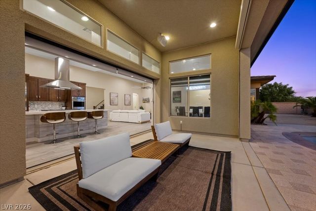 8345 Mojave Creek Court, Las Vegas, NV 89113