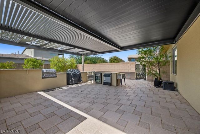 8345 Mojave Creek Court, Las Vegas, NV 89113