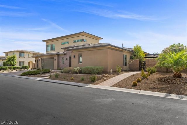 8345 Mojave Creek Court, Las Vegas, NV 89113