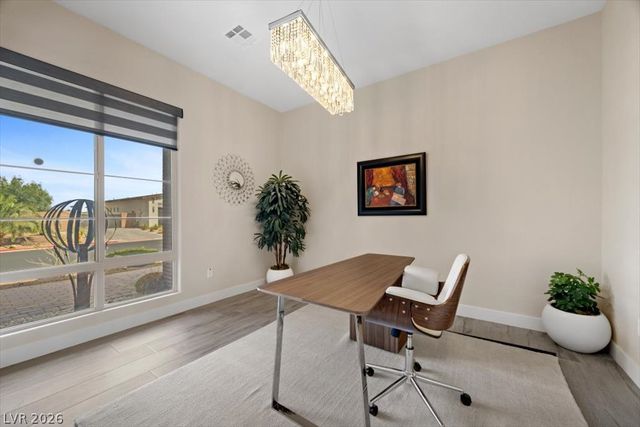 8345 Mojave Creek Court, Las Vegas, NV 89113