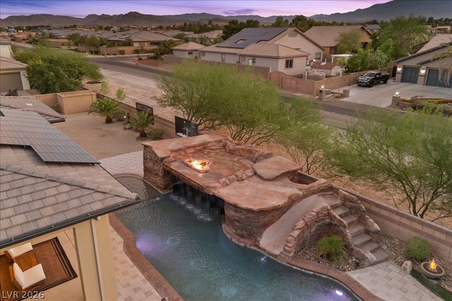 8345 Mojave Creek Court, Las Vegas, NV 89113