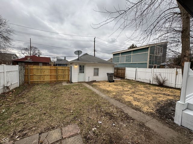 1034 Hervey Street, Indianapolis, IN 46203