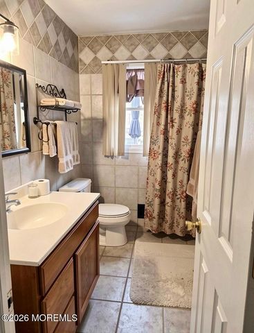 751 Lakehurst Avenue, Jackson, NJ 08527