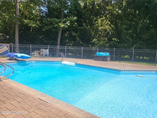 751 Lakehurst Avenue, Jackson, NJ 08527