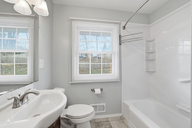 8433 Morris Circle, Bloomington, MN 55437