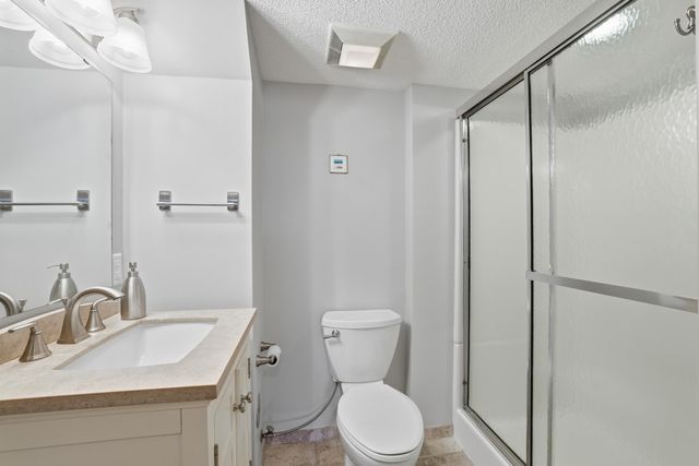 8433 Morris Circle, Bloomington, MN 55437